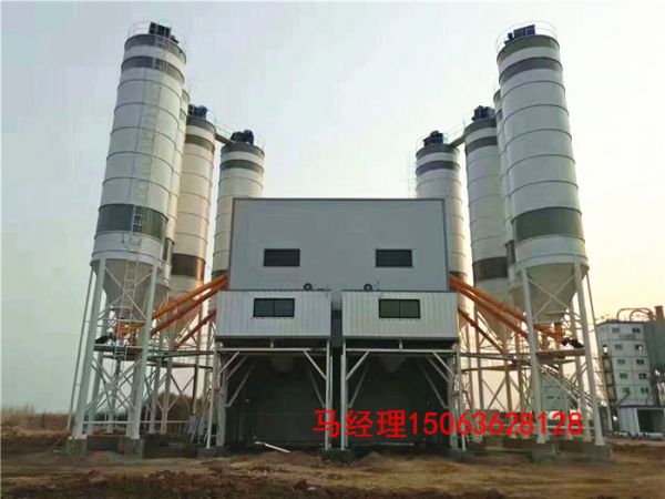 在使用初期，混凝土攪拌站有什么注意事項(xiàng)？